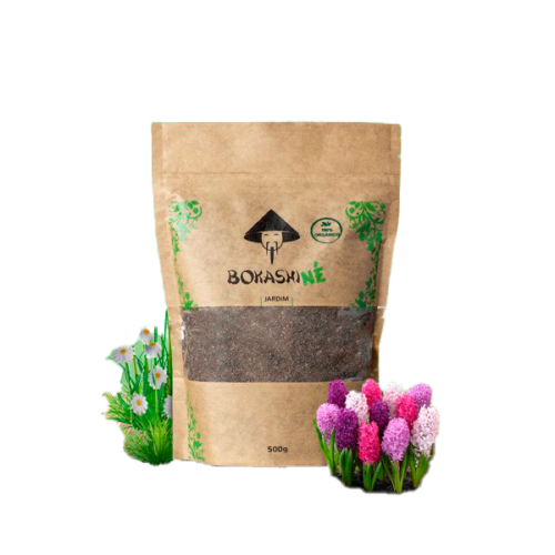 Embalagem de 500g do adubo orgânico Bokashi Né, desenvolvido para nutrição e fortalecimento de jardins.